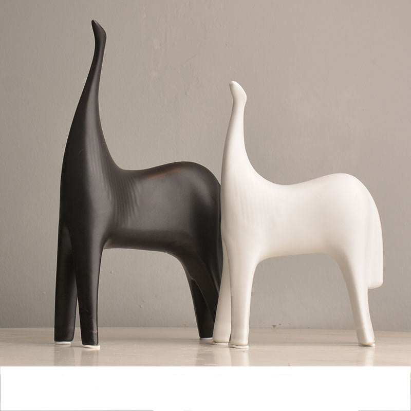 SHOND™ Nordic Ceramic Couple Sculptures | Abstract Black & White Minimalist Decor Setimalist Ceramic Couple Sculptures – Abstract Black & White Modern Home Decor Set
