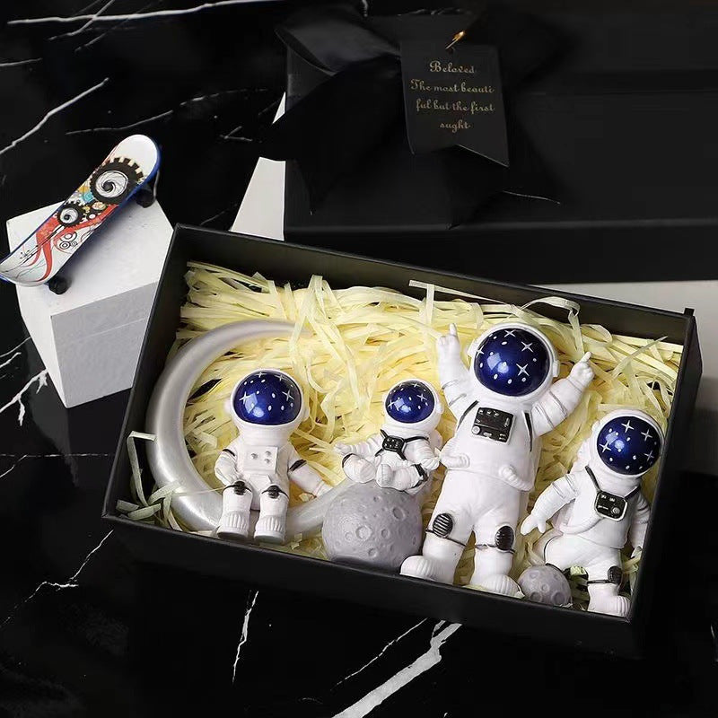 SHOND™ Mini Astronaut Resin Figurines | Interstellar Desk & Home Gift Sets