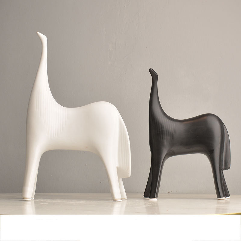 SHOND™ Nordic Ceramic Couple Sculptures | Abstract Black & White Minimalist Decor Setimalist Ceramic Couple Sculptures – Abstract Black & White Modern Home Decor Set